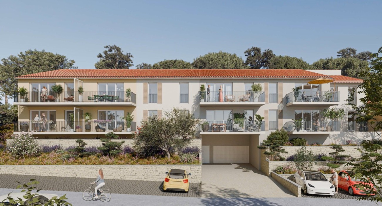 Apartamente 2-4 cam. langa St-Tropez