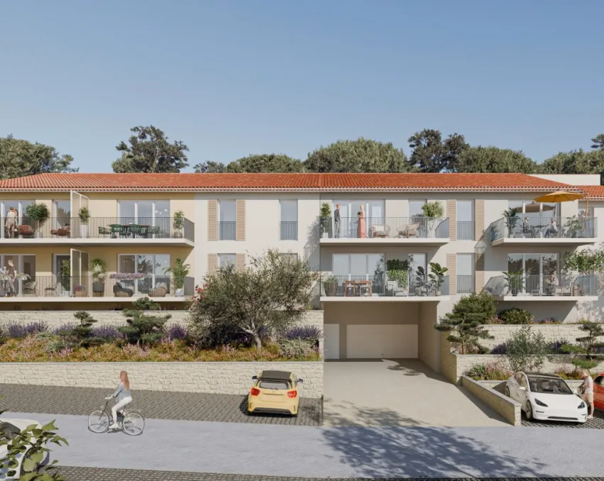 Apartamente 2-4 cam. langa St-Tropez